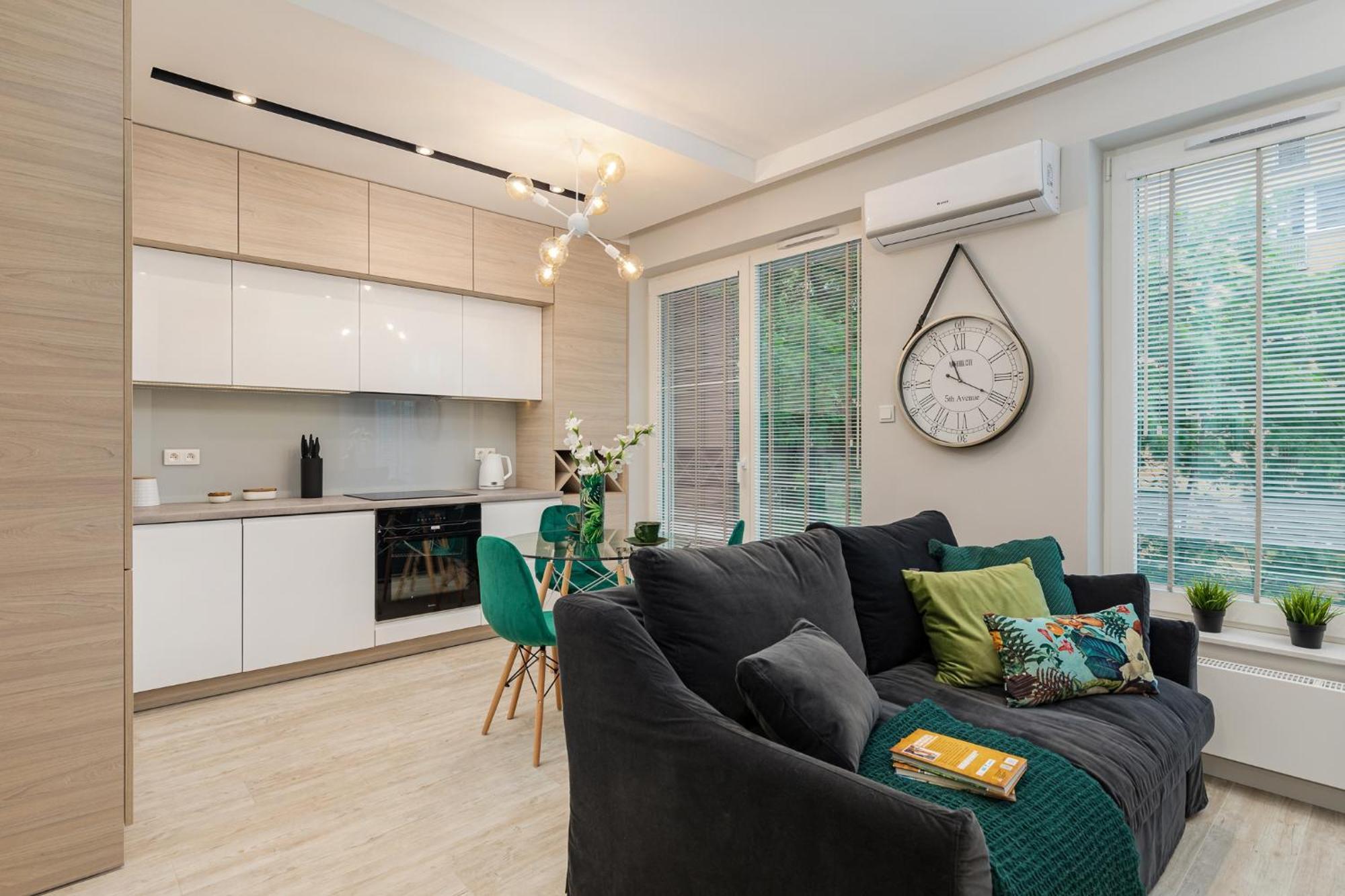 Vipwarsawapartments Pl Sienna 65 المظهر الخارجي الصورة